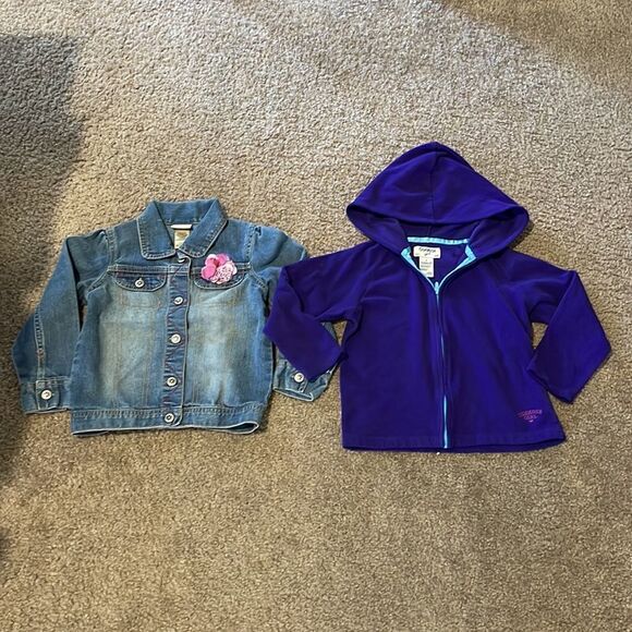 Girl’s Jacket Size 4 🥰Bundle🥰 - Picture 4 of 4